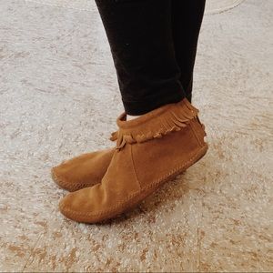 Minnetonka fringe booties